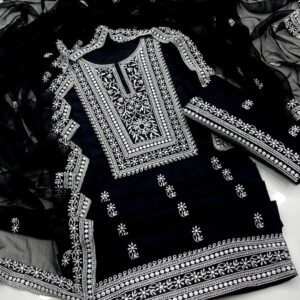 Black Collection Lawn
