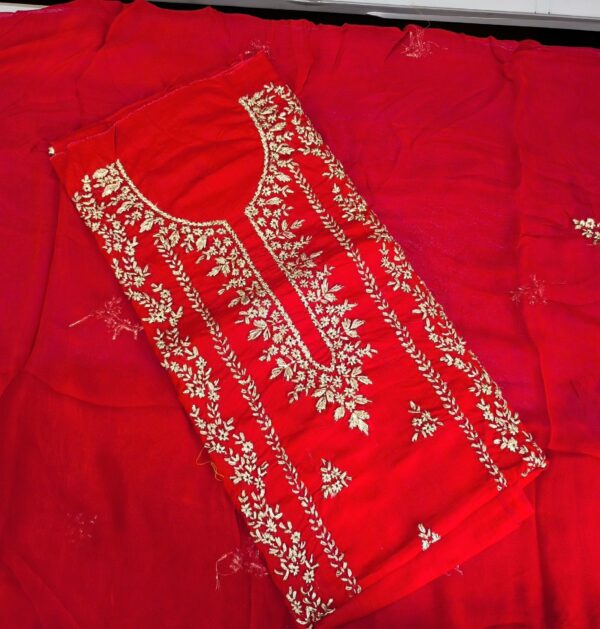 Lawn Gota Embellished 3PC Suit with Tie-Dye Dupatta - Image 4
